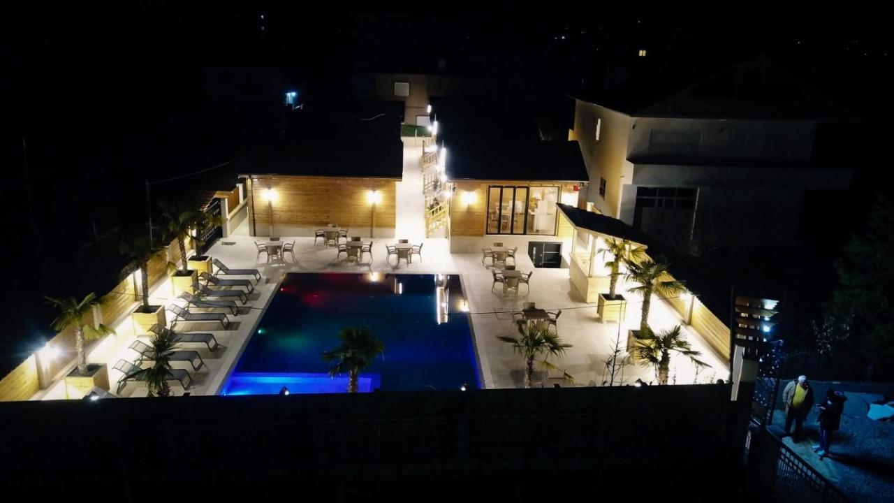 Hotel Bujtina Siar à Pogradec Extérieur photo