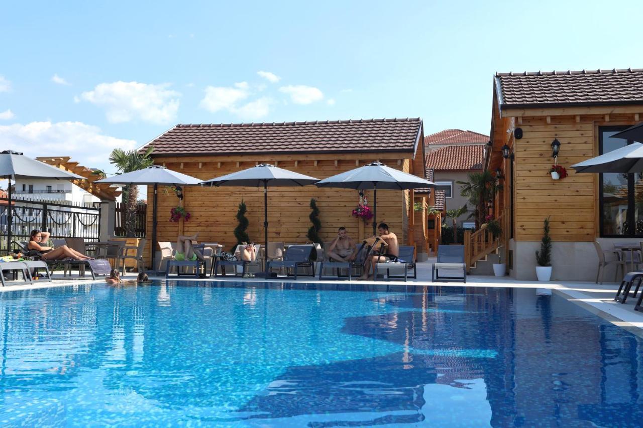 Hotel Bujtina Siar à Pogradec Extérieur photo