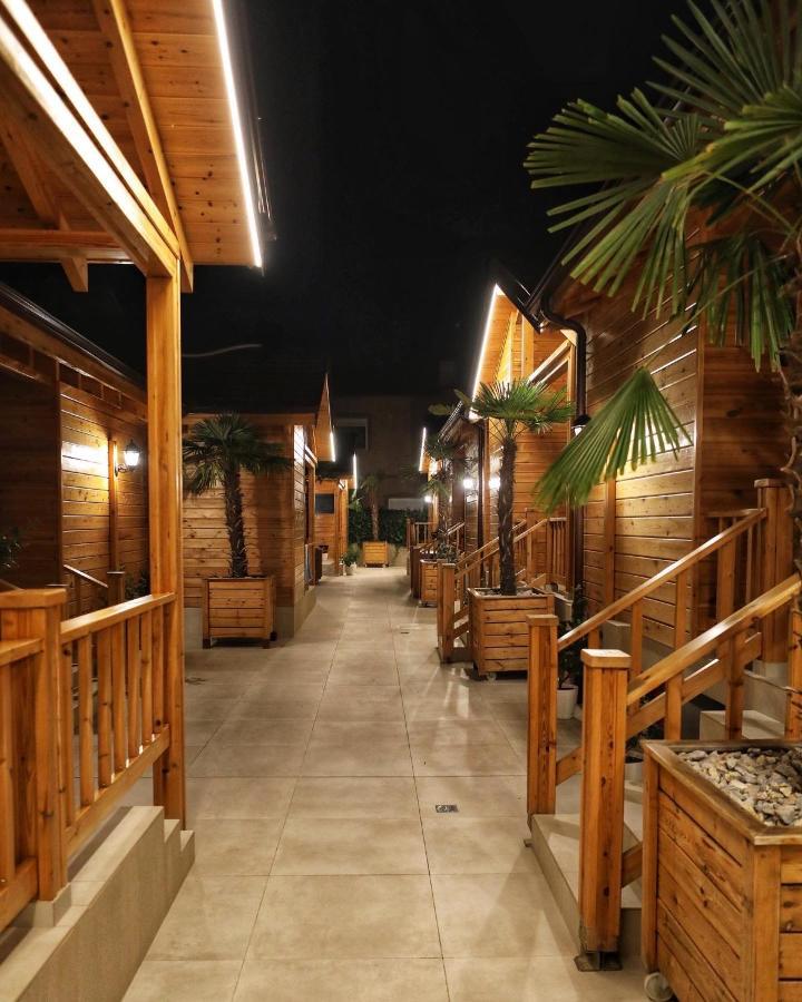 Hotel Bujtina Siar à Pogradec Extérieur photo