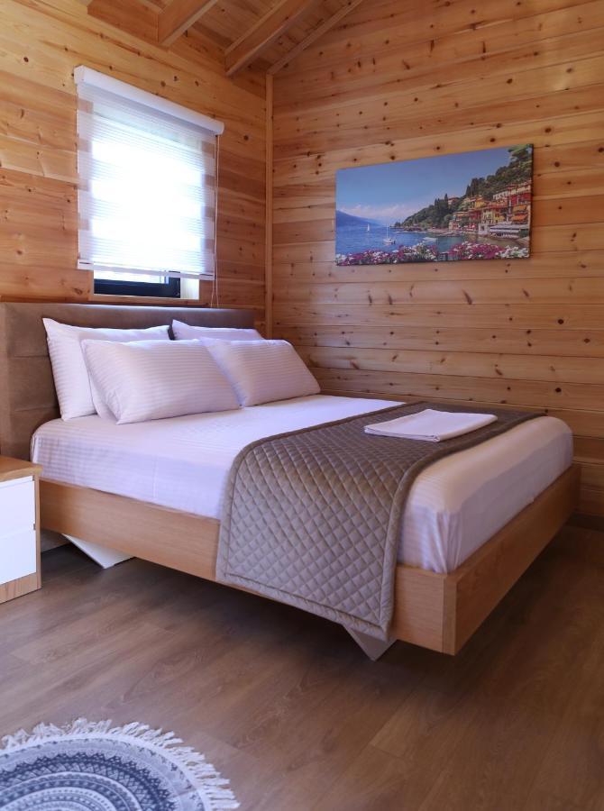 Hotel Bujtina Siar à Pogradec Extérieur photo